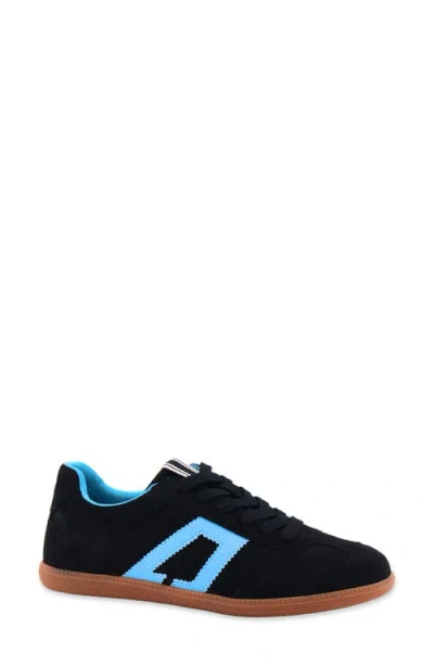 Shushop Saffron Sneaker In Black