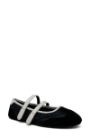 Shushop Salome Flat In Black