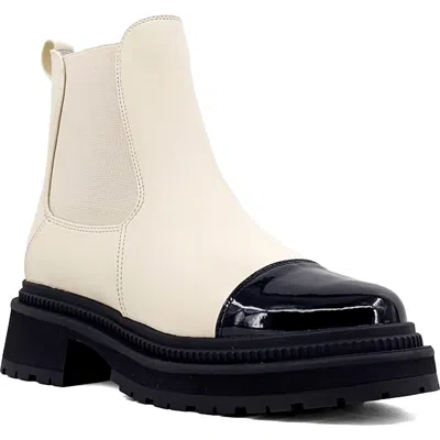 Shushop Zeina Lug Sole Chelsea Boot In Neutral
