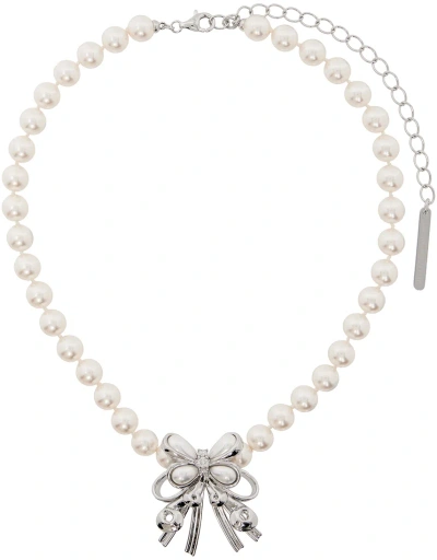 Shushu-tong White Pearl Butterfly Flower Necklace In Sliver