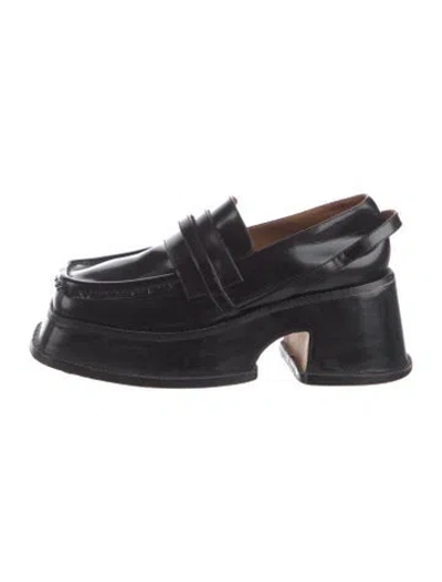 Pre-owned Shushu-tong Leather Loafers In Black