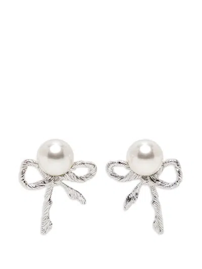 Shushu-tong Ribbon-motif Earrings In Metallic