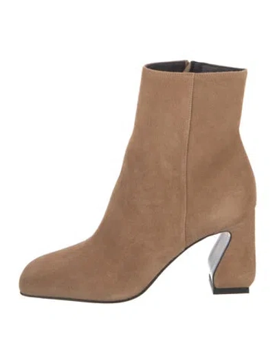 Pre-owned Si Rossi Suede Boots In Neutrals