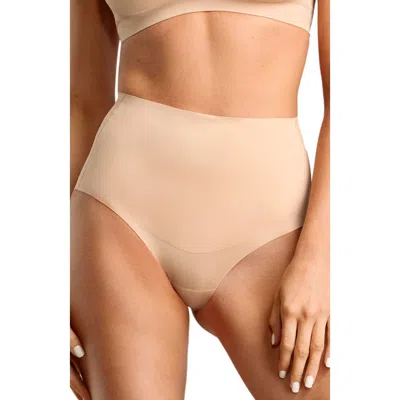 Siella No Show Shapewear Brief In Maple Sugar