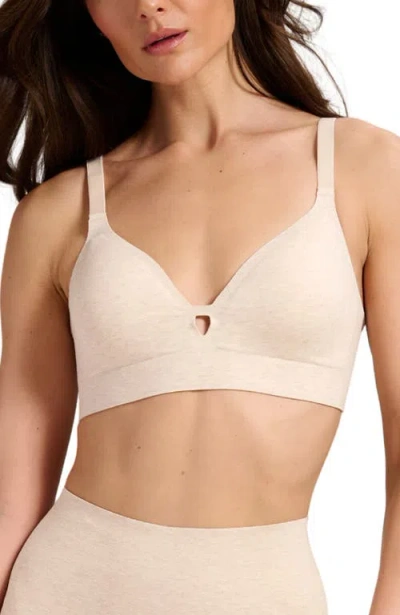 Siella Organic Cotton No-show V-neck Foam Bra In Neutral