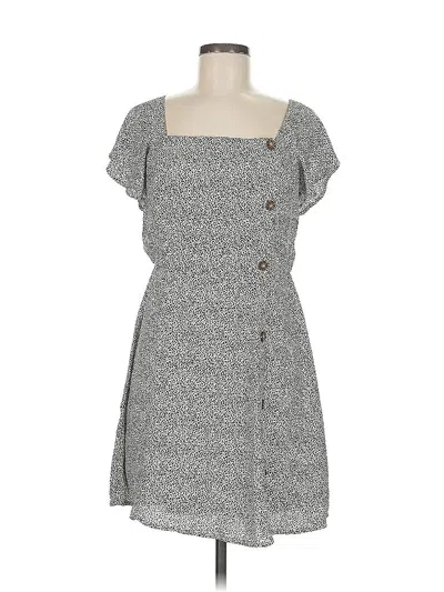 Pre-owned Sienna Sky Casual Dress In Gray