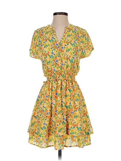 Pre-owned Sienna Sky Casual Dress In Yellow