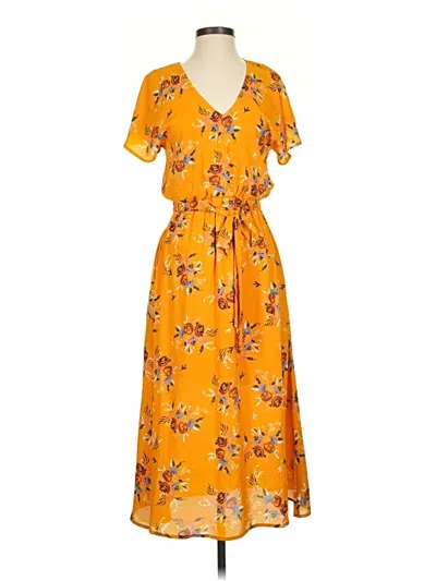 Pre-owned Sienna Sky Casual Dress In Yellow