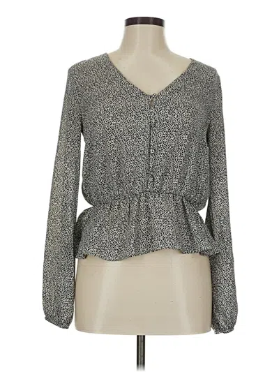 Pre-owned Sienna Sky Long Sleeve Blouse In Gray