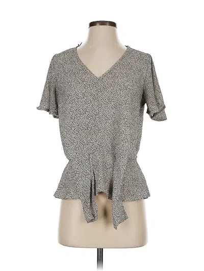 Pre-owned Sienna Sky Short Sleeve Blouse In Gray
