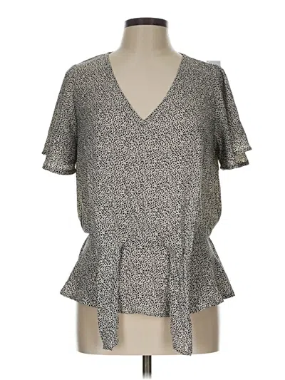 Pre-owned Sienna Sky Short Sleeve Blouse In Gray