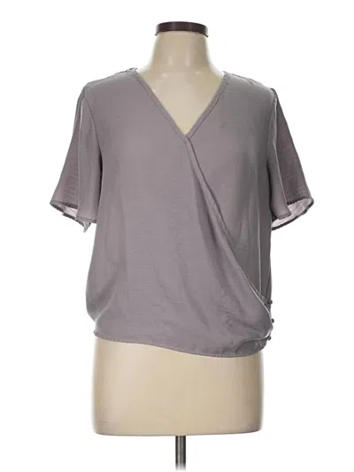 Pre-owned Sienna Sky Short Sleeve Blouse In Gray