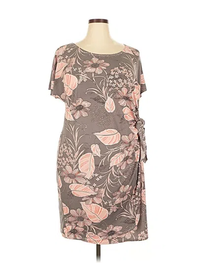 Pre-owned Signature By Robbie Bee Casual Dress In Gray