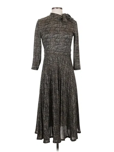 Pre-owned Signature By Robbie Bee Casual Dress In Gray