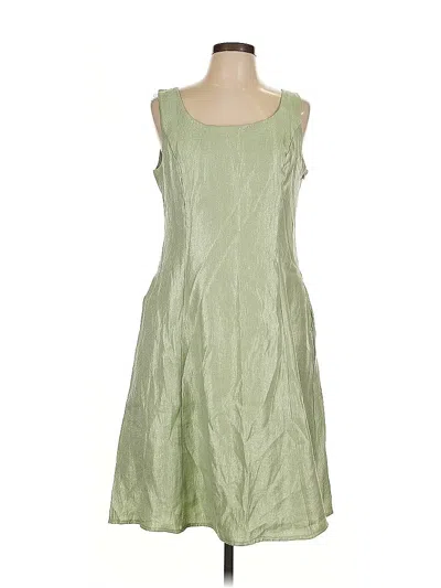 Pre-owned Signature By Robbie Bee Casual Dress In Green