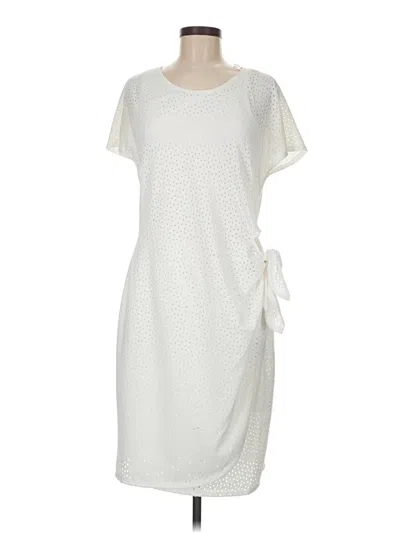 Pre-owned Signature By Robbie Bee Casual Dress In Ivory
