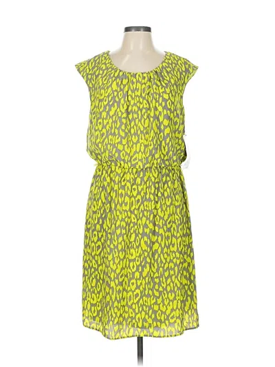 Pre-owned Signature By Robbie Bee Casual Dress In Yellow