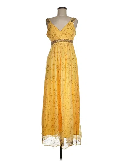 Pre-owned Signature By Robbie Bee Cocktail Dress In Yellow