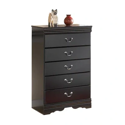 Signature Design By Ashley Gilmore 5-drawer Chest In Black