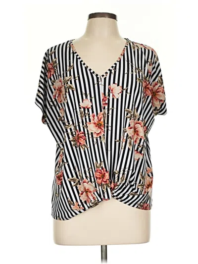 Pre-owned Signature Studio Short Sleeve T-shirt In Black