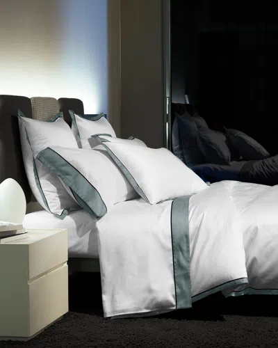 Signoria Firenze Luna King Flat Sheet In White/wilton Blue