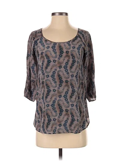 Pre-owned Silence And Noise 3/4 Sleeve Silk Top Gray Scoop Neck Tops