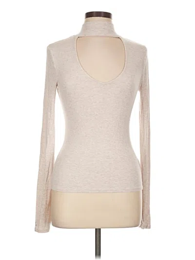 Pre-owned Silence And Noise Long Sleeve Top Gray Keyhole Neckline Tops