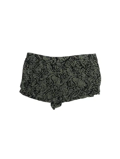 Pre-owned Silence And Noise Shorts In Green