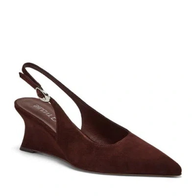 Silent D Celein Sling Back Wedge In Red