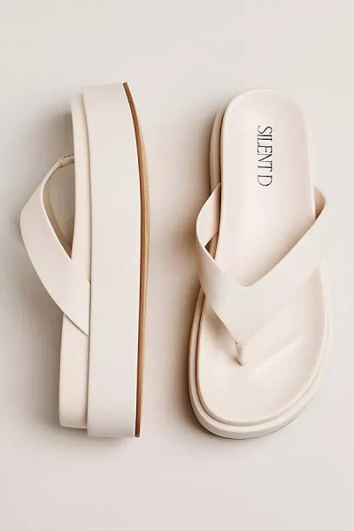 Silent D Tamarah Platform Thong Sandals In White