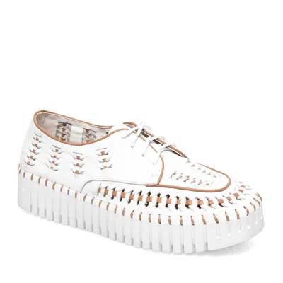 Silent D Women's Brodies Sneaker In White