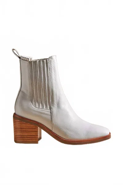 Silent D Women's Naydo Heeled Ankle Boot In White