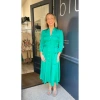 SILK95FIVE LILLE SILK DRESS IN HOLIDAY GREEN