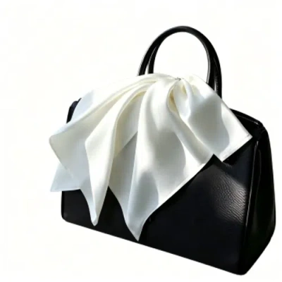 Silksilky Mulberry Silk Square Scarf In White