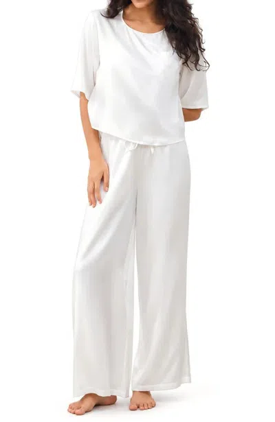 Silksilky Pure Silk Half Sleeve Pajamas In White