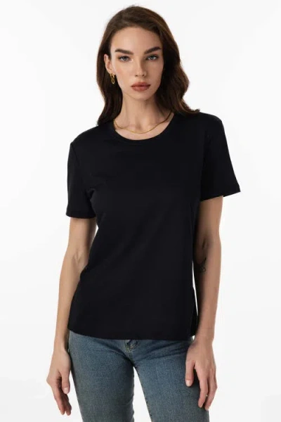 Silksilky Silk Knitted Round Neck T-shirt In Black