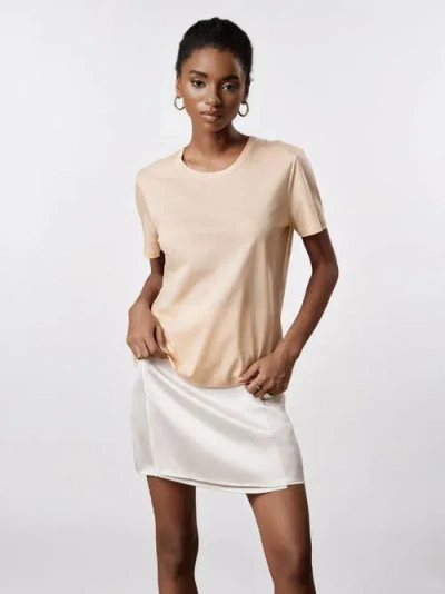 Silksilky Silk Knitted Round Neck T-shirt In Sand