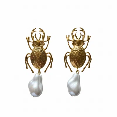 Silver & Elegant Co. Women's Gold The Gilded Scarab & Pearl Earrings