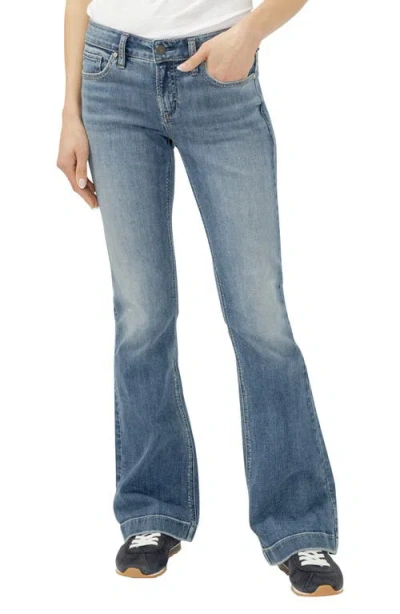 Silver Jeans Co. Elyse Curvy Mid Rise Bootcut Jeans In Blue