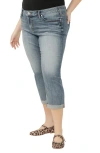 Silver Jeans Co. Elyse Curvy Mid Rise Capri Jeans In Indigo