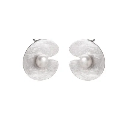 Silver Moon Women's Silver / White Pearled Petals Sterling Silver Earrings