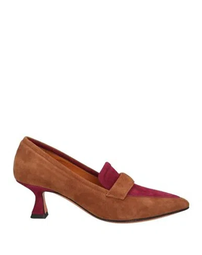 Silvia Rossini Woman Pumps Camel Size 7 Leather