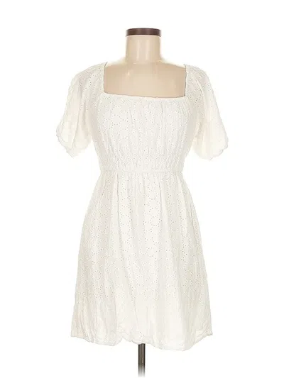 Pre-owned Sim & Sam Casual Dress In White