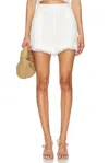 Simkhai Dax Short In White