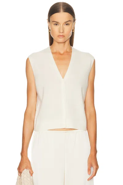 Simkhai Rozzi Vest In White