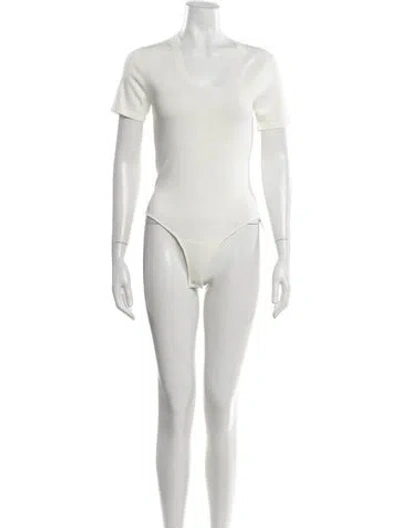 Pre-owned Simkhai Scoop Neck Short Sleeve Bodysuit In Neutral