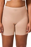 Simone Perele Essential Uplifting Mid Rise Shaper Shorts In Brown