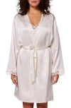 Simone Perele Love Me Lace Trim Silk Blend Robe In Ivory