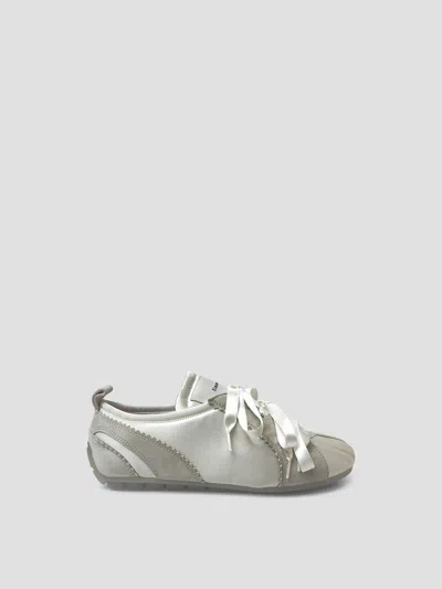 Simone Rocha Ballerina Grip Trainer In Silver