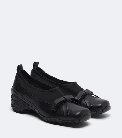 Simone Rocha Bow-detail Leather-trimmed Slip-on Shoes In Black
